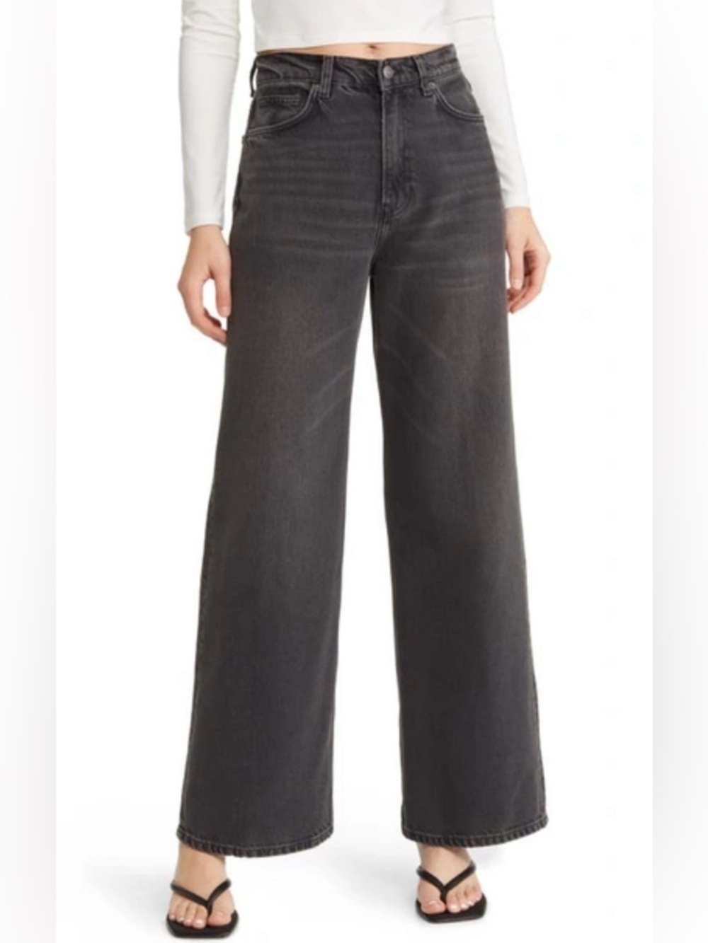 Reformation - 90s High Rise Wide Leg Jeans Washed Black Denim